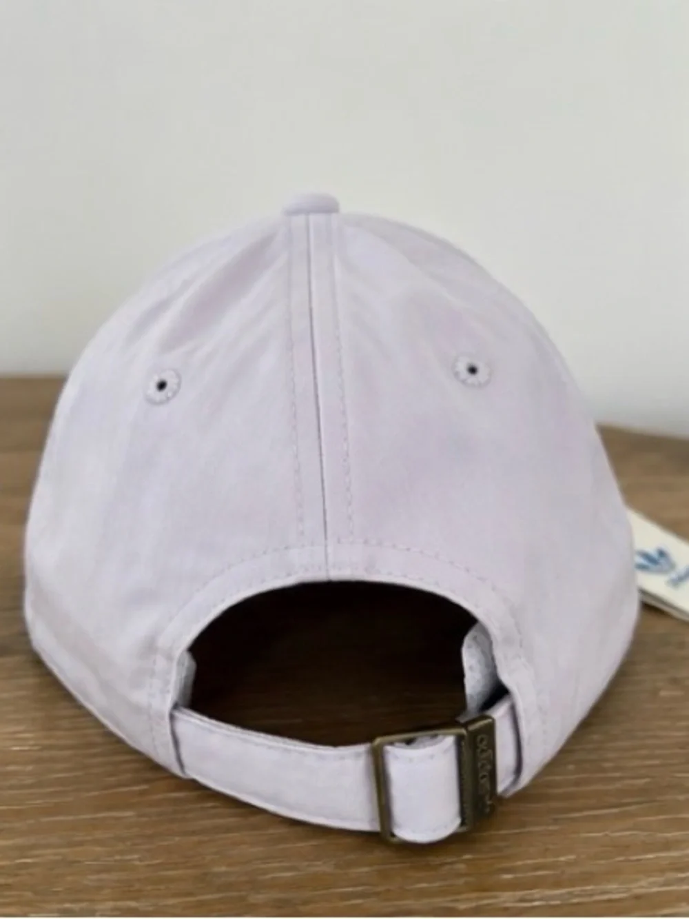 Adidas women’s lilac hat